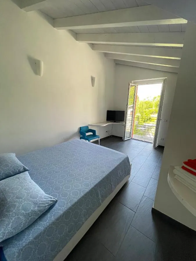 **  Aparthotel Antica Residenza I Ronchi Di Bellagio Italia